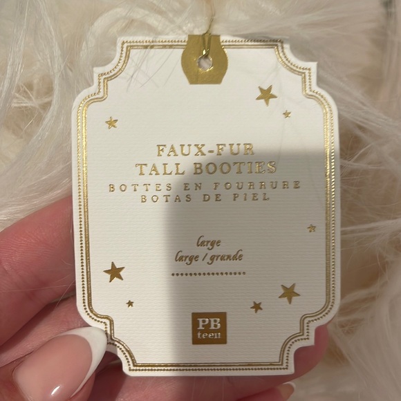 White Faux Fur booties - Picture 5 of 6